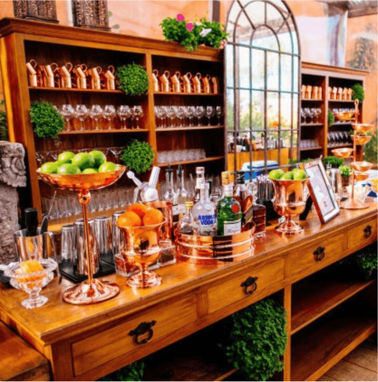 Espaço Far East | História